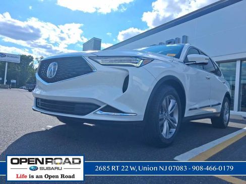 Used 2023 Acura MDX SH-AWD image 1