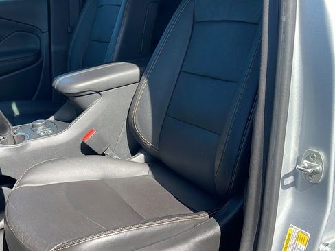 Used 2021 GMC Terrain SLT w/ Elevation Edition image 10