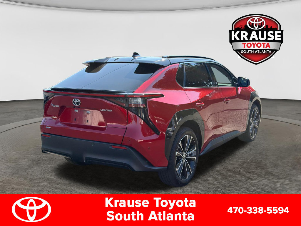 Used 2024 Toyota bZ4X FWD image 8