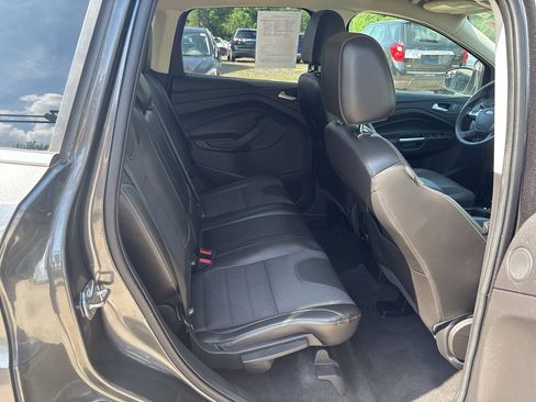 Used 2015 Ford Escape SE w/ SE Chrome Package AWD/4WD image 21