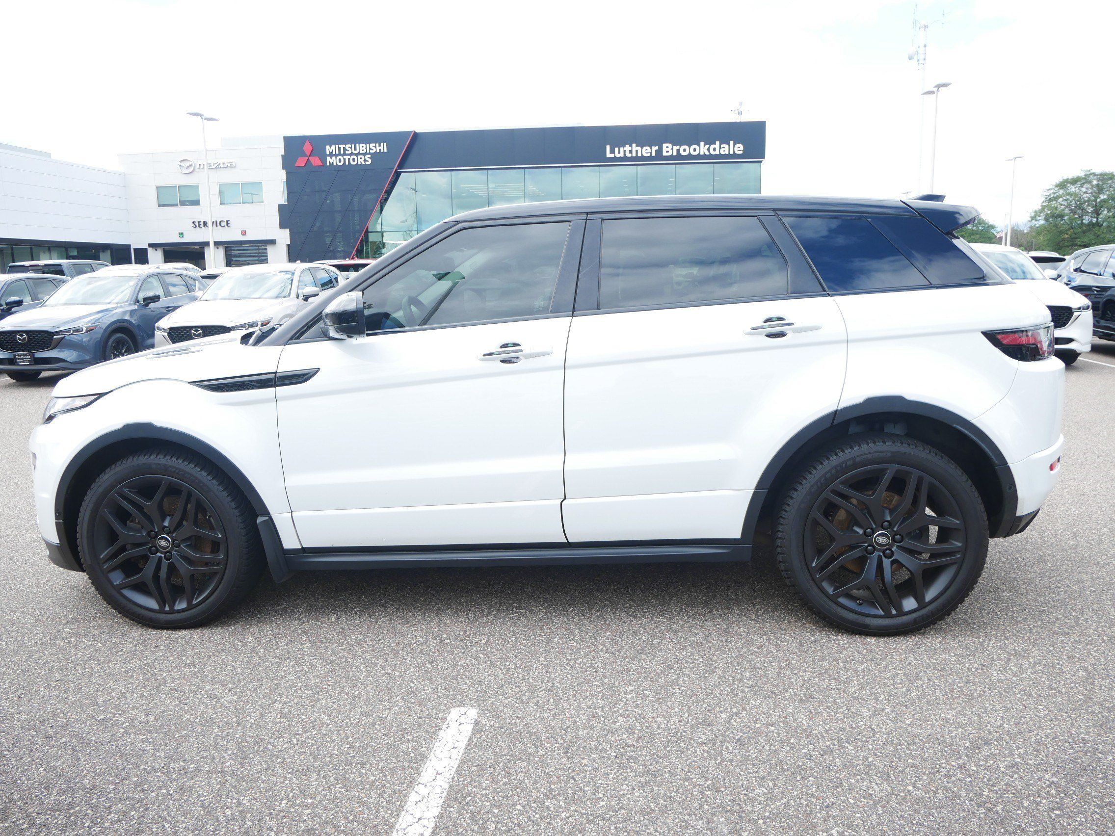 Used 2016 Land Rover Range Rover Evoque HSE Dynamic AWD/4WD image 4