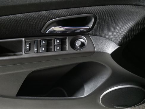 Used 2015 Chevrolet Cruze LTZ w/ Sun, Sound and Sport Package FWD image 19