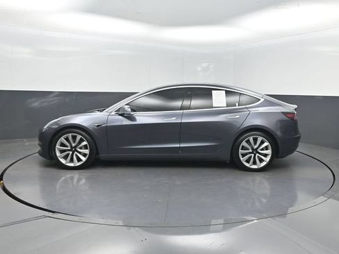 Used 2018 Tesla Model 3 Long Range AWD/4WD image 3