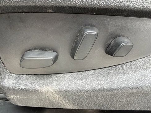 Used 2017 Chevrolet Silverado 3500 High Country w/ Duramax Plus Package image 28