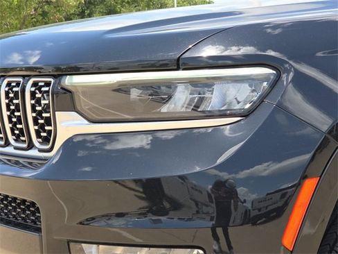 Used 2021 Jeep Grand Cherokee L Summit w/ Advanced Protech Group IV image 4