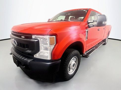 Used 2020 Ford F250 XL w/ Power Equipment Group AWD/4WD image 3