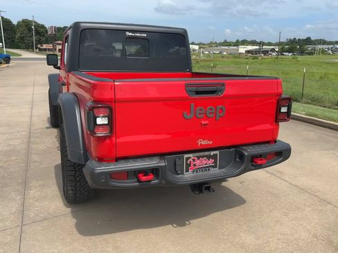 Used 2024 Jeep Gladiator Rubicon w/ Safety Group AWD/4WD image 6