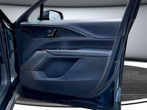 Used 2024 Cadillac Lyriq Luxury w/ LPO, Floor Liner Package AWD/4WD image 28