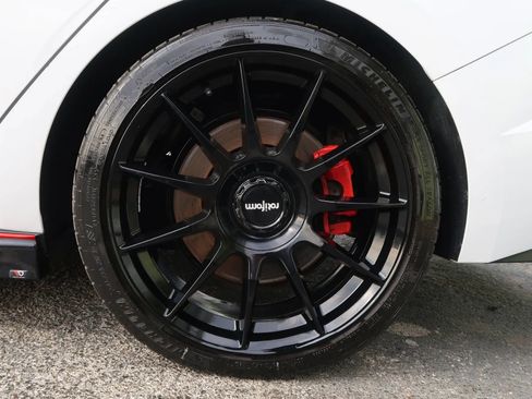 Used 2023 Hyundai Elantra N w/ Preferred Accessory Package image 54