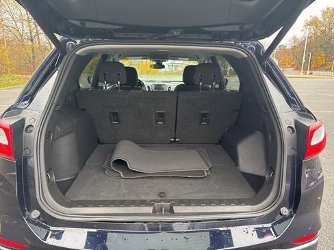 Used 2020 Chevrolet Equinox LT image 19