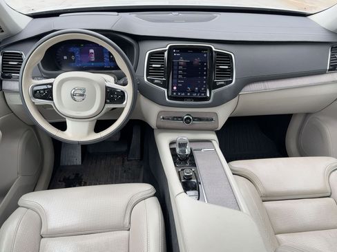 Certified 2023 Volvo XC90 B6 Ultimate image 21