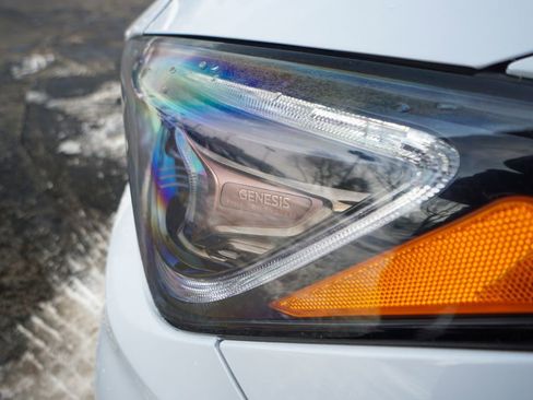 Used 2018 Genesis G80 3.3T Sport image 29