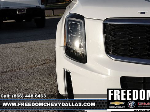Used 2022 Kia Telluride EX w/ EX Premium Package image 43