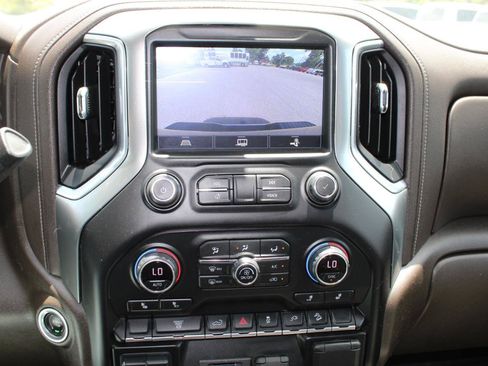 Used 2021 Chevrolet Silverado 2500 LT w/ Convenience Package AWD/4WD image 30
