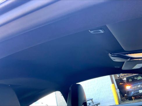 Used 2021 BMW M4 w/ Executive Package image 13