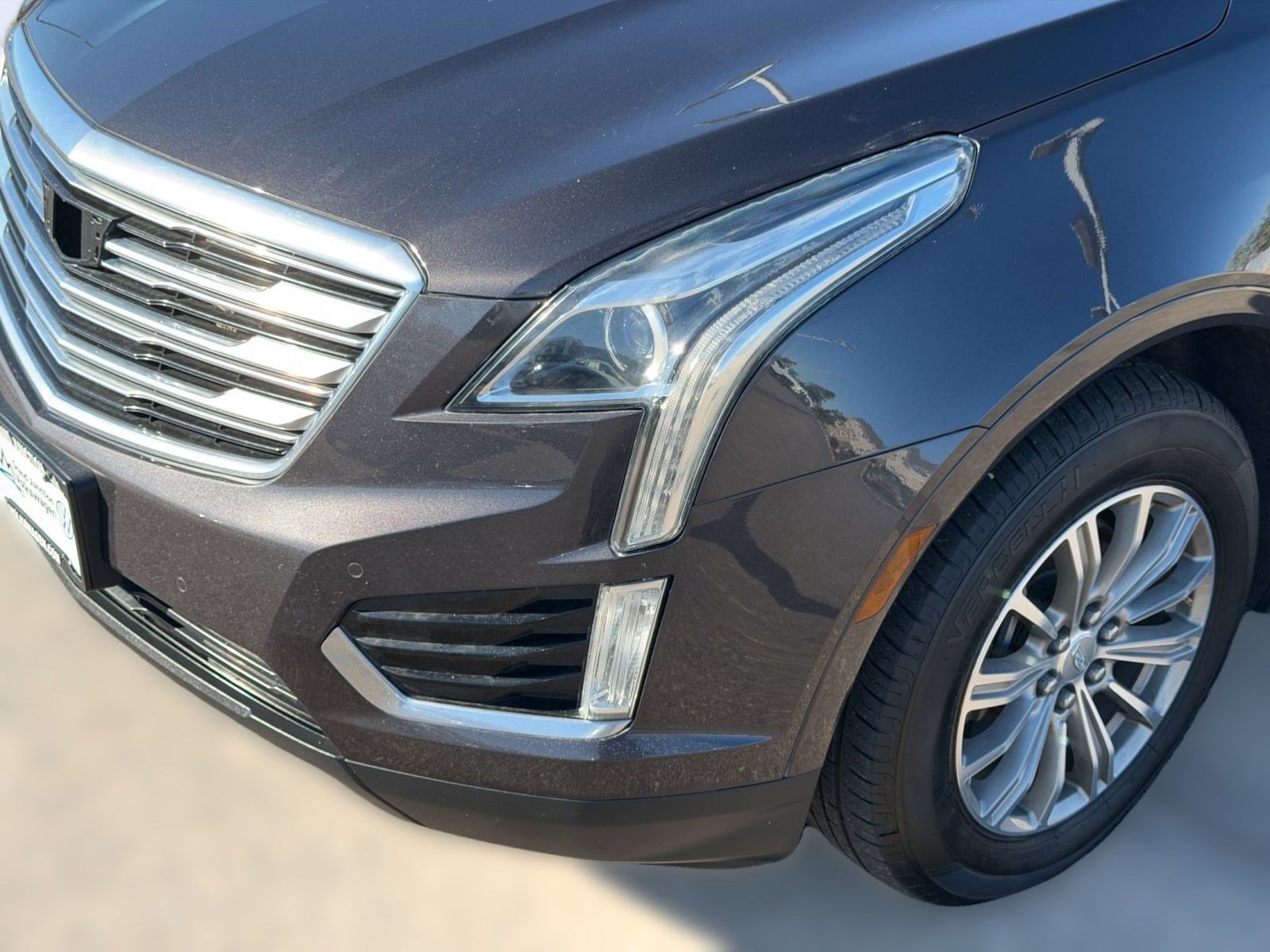 Used 2017 Cadillac XT5 Luxury FWD image 12