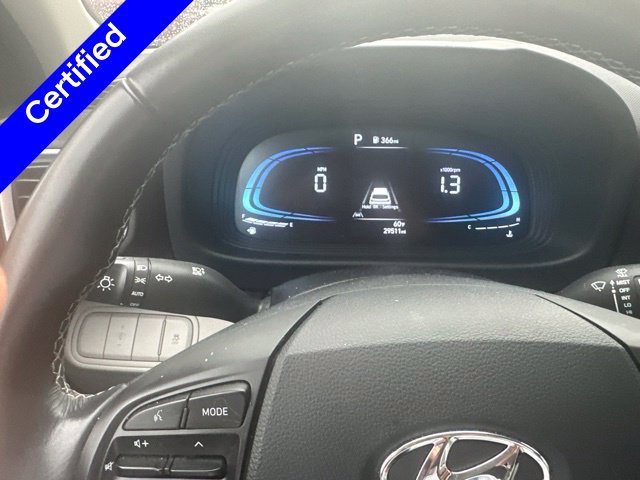 Certified 2024 Hyundai Venue SEL FWD image 8
