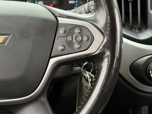 Used 2021 Chevrolet Colorado LT RWD image 18