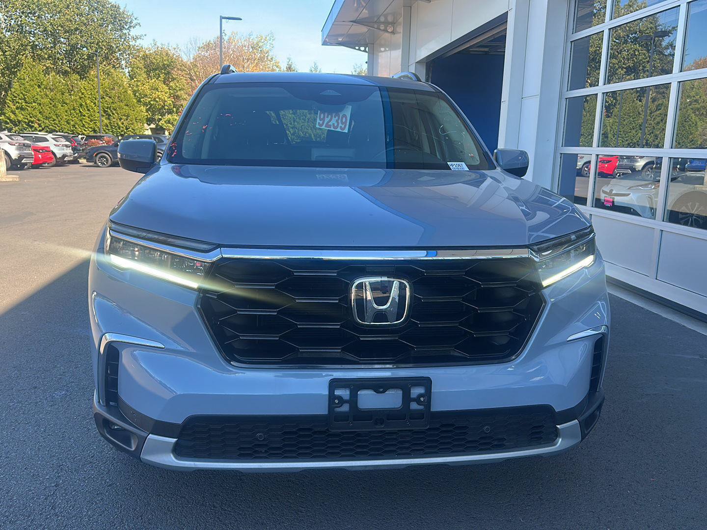 Used 2025 Honda Pilot Touring image 6