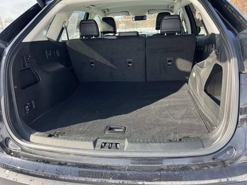 Certified 2024 Ford Edge SEL w/ Convenience Package image 12