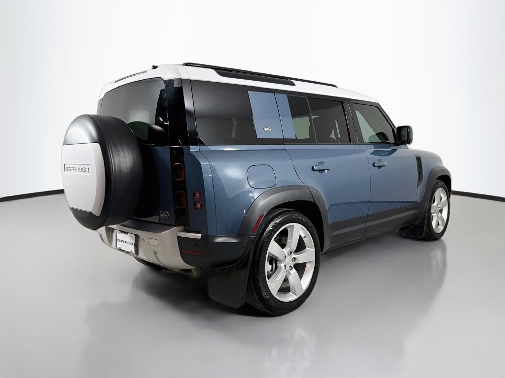 Used 2021 Land Rover Defender 110 SE AWD/4WD image 5