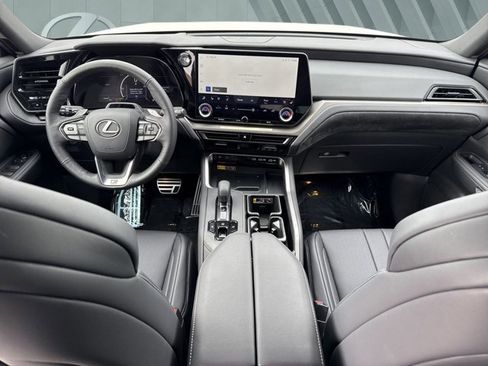 Certified 2026 Lexus TX 500h AWD w/ Technology Package image 12