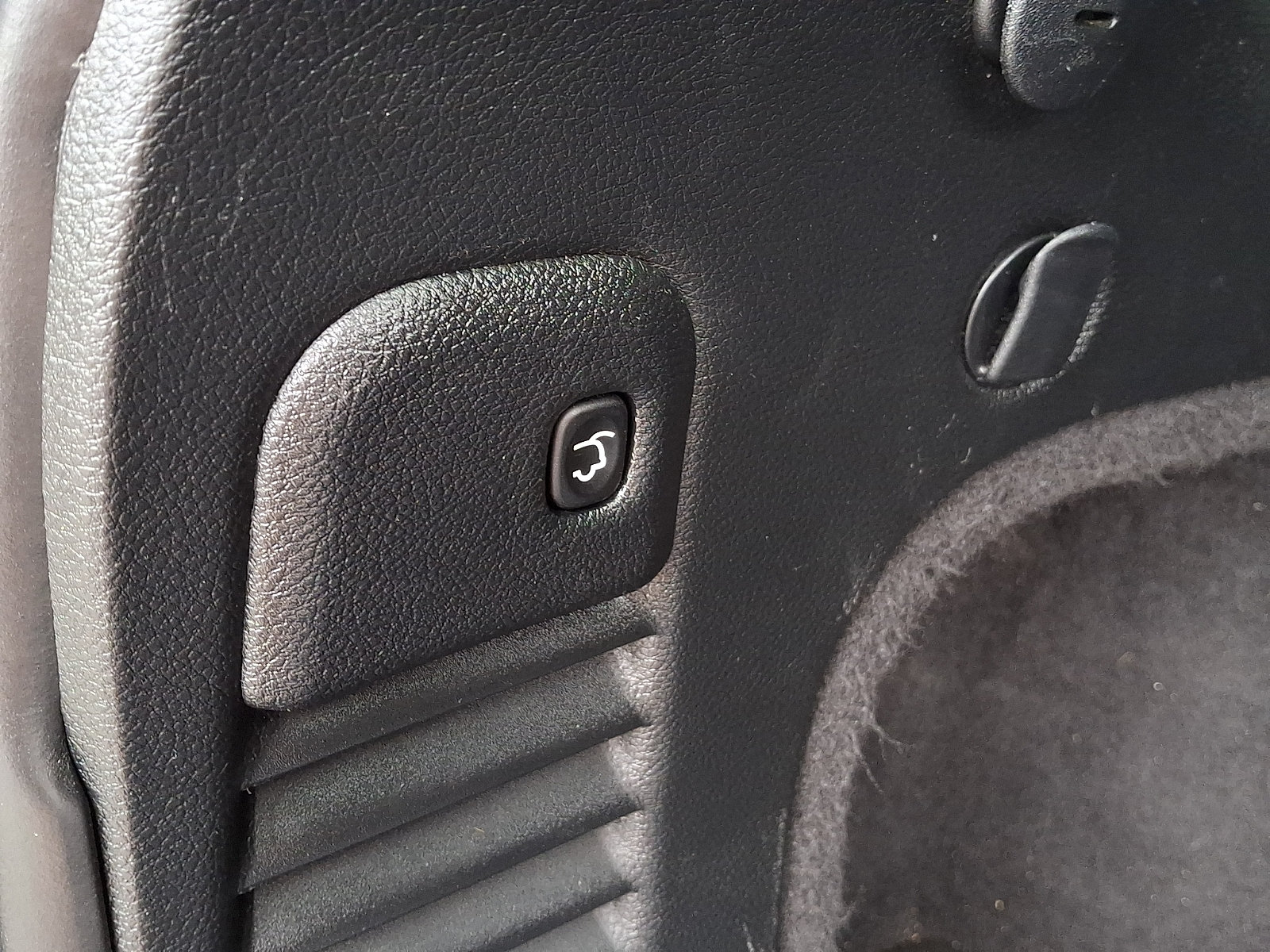 Used 2021 Jeep Grand Cherokee Laredo X AWD/4WD image 30