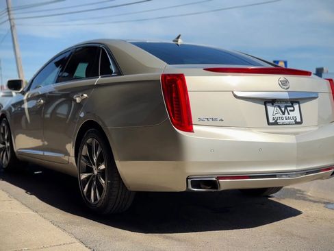 Used 2013 Cadillac XTS Luxury w/ Driver Awareness Package AWD/4WD image 4