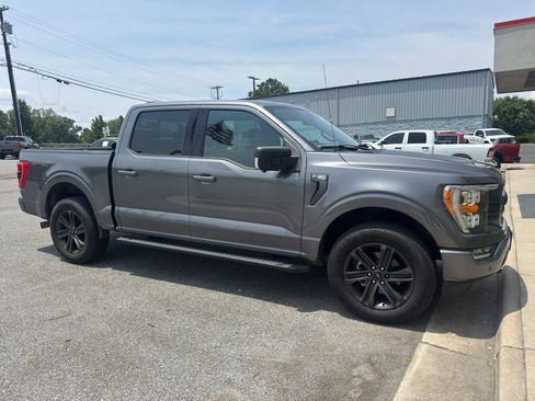 Used 2021 Ford F150 XLT w/ Equipment Group 302A High AWD/4WD image 2