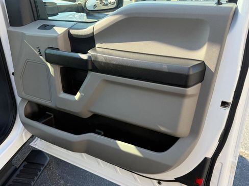 Used 2021 Ford F350 XL w/ Power Equipment Group image 11