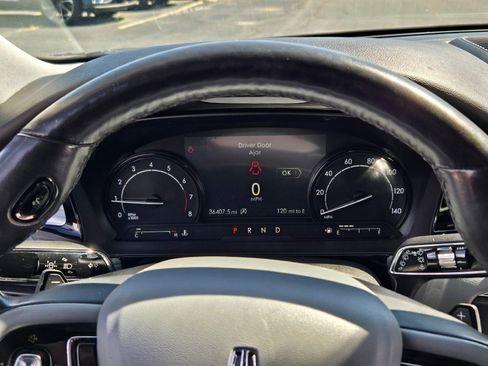 Used 2021 Lincoln Corsair AWD w/ Equipment Group 101A image 33