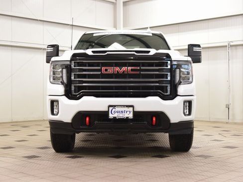 Used 2022 GMC Sierra 2500 AT4 w/ Gooseneck/5TH Wheel Package image 2
