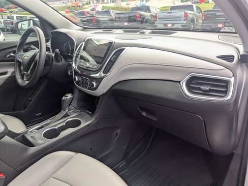 Used 2018 Chevrolet Equinox Premier FWD image 31