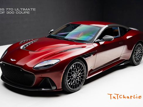 Used 2023 Aston Martin DBS Coupe RWD image 1