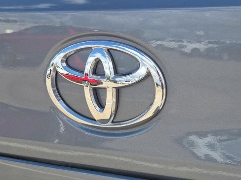 Used 2024 Toyota Corolla Cross LE w/ Moonroof Package FWD image 30