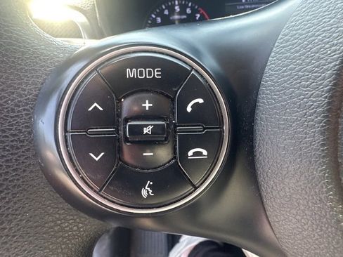 Used 2020 Kia Soul LX image 16