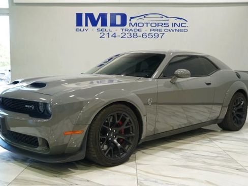 Used 2023 Dodge Challenger SRT Hellcat RWD image 1
