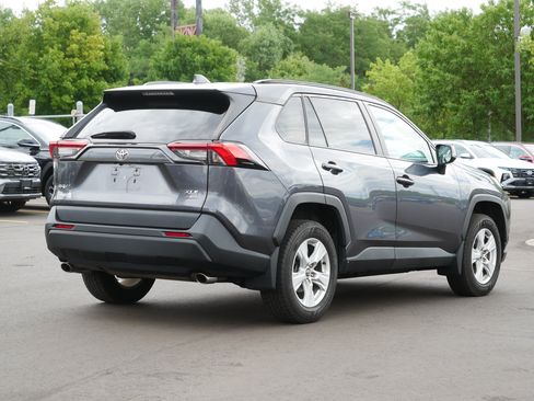 Used 2020 Toyota RAV4 XLE w/ XLE Grade Weather Package AWD/4WD image 6