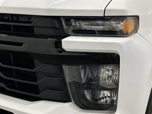 Used 2024 Chevrolet Silverado 2500 W/T w/ WT Convenience Package AWD/4WD image 31