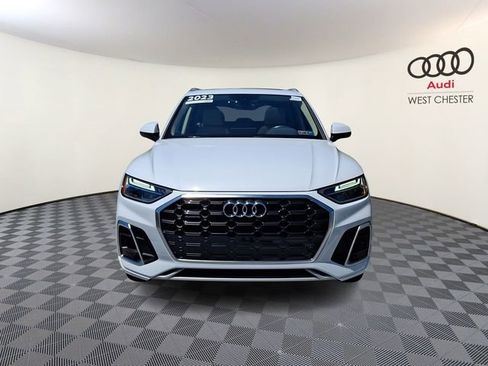 Used 2023 Audi Q5 2.0T Premium w/ Convenience Package AWD/4WD image 2