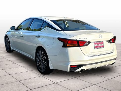 Used 2023 Nissan Altima 2.5 SL FWD image 15