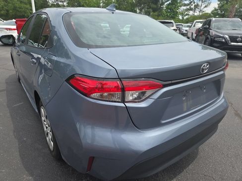 Used 2024 Toyota Corolla LE FWD image 4