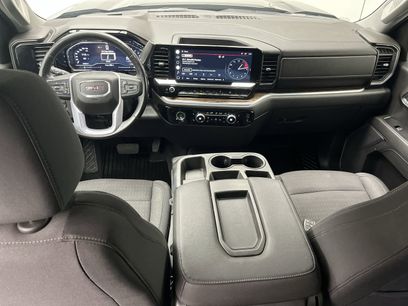 Used 2022 GMC Sierra 1500 Elevation w/ LPO, Elevation Black Package