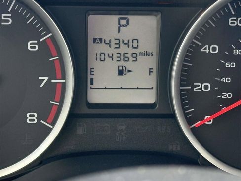 Used 2018 Subaru Forester 2.5i w/ Alloy Wheel Package image 15