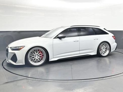 Used 2022 Audi RS 6 w/ Carbon Optic Package AWD/4WD image 4