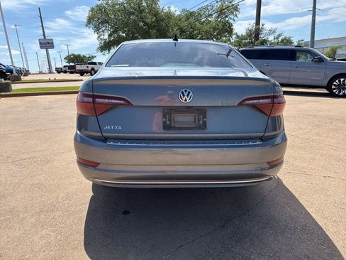 Used 2021 Volkswagen Jetta FWD image 6