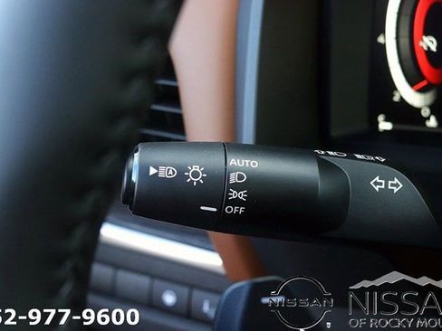 New 2026 Nissan Rogue Platinum w/ Platinum Premium Package AWD/4WD image 24