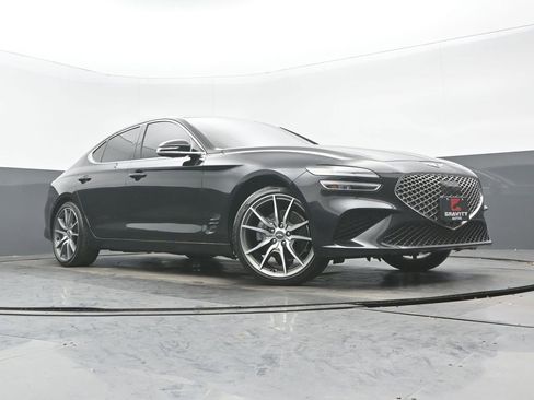 Used 2023 Genesis G70 2.0T image 28