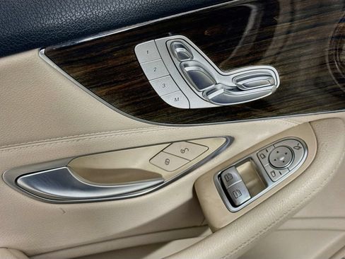 Used 2017 Mercedes-Benz C 300 Coupe image 19