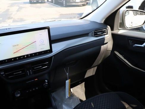 Used 2024 Ford Escape Active w/ Tech Pack #2 image 28